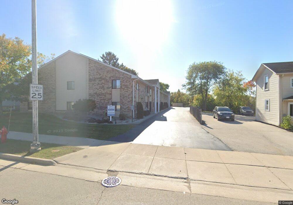 N90W17087 Appleton Ave, Menomonee Falls, WI 53051 - photo 1