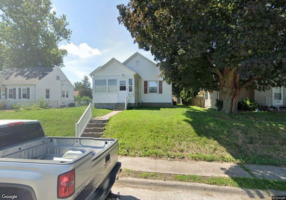 2129 W High St, Davenport, IA 52804 - photo 1