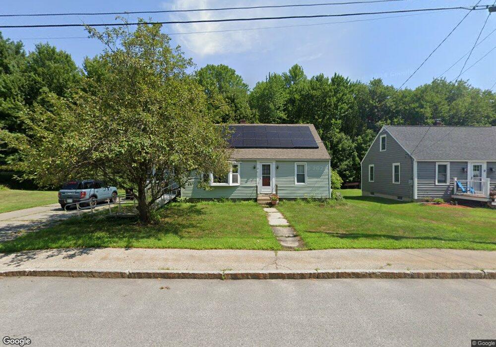 20 Maplecrest St, Newmarket, NH 03857 - photo 1