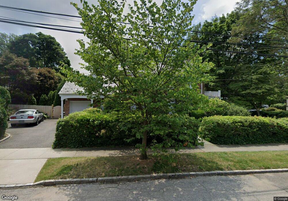 50 Ivy Way, Port Washington, NY 11050 - photo 1