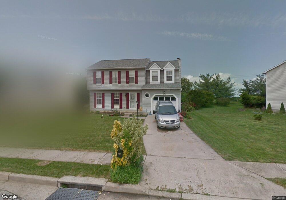 2112 Cross Trails Rd, Windsor Mill, MD 21244 - photo 1