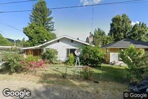 143 Fern Ave, Redway, CA 95560
