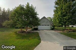 527 Cardinal Ln, Sheboygan, WI 53083
