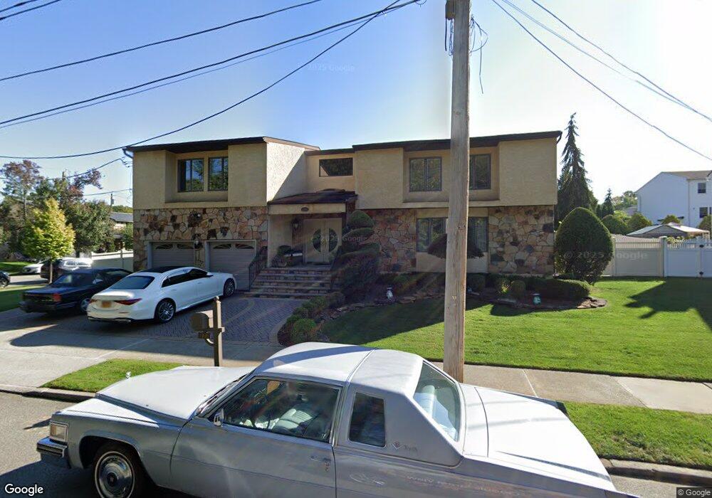 11 Convent Ave, Staten Island, NY 10309 - photo 1