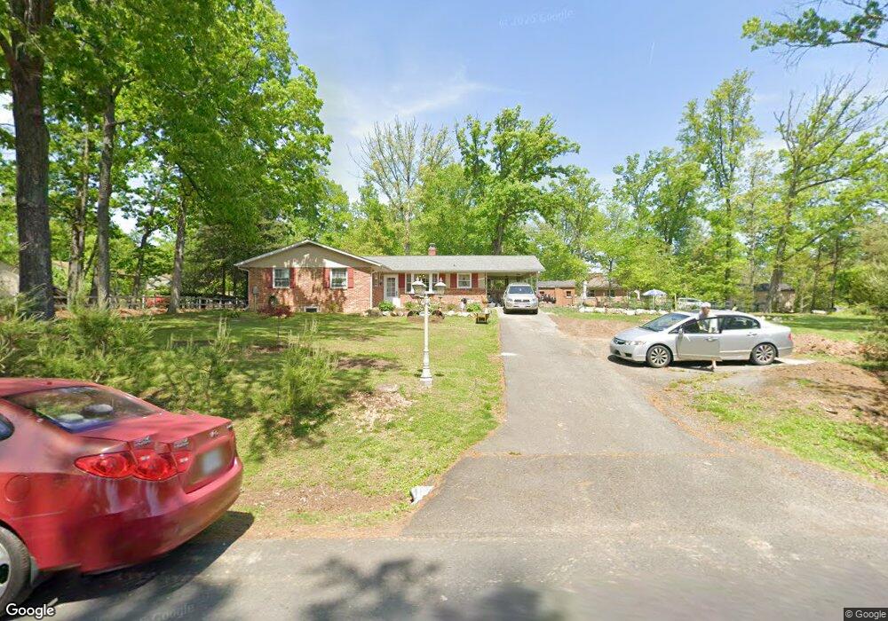 8924 Burbank Rd, Annandale, VA 22003 - photo 1