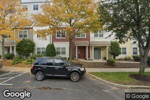 1946 Washington St Unit 35, Auburndale, MA 02466