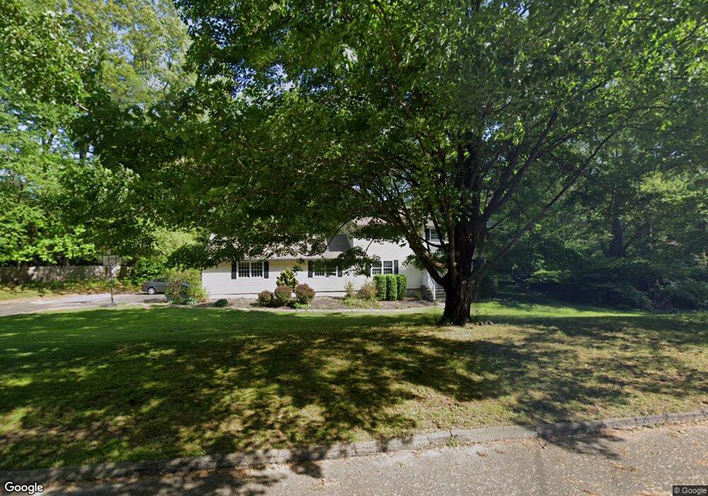 19 Pachaug Rd, Trumbull, CT 06611 - photo 1