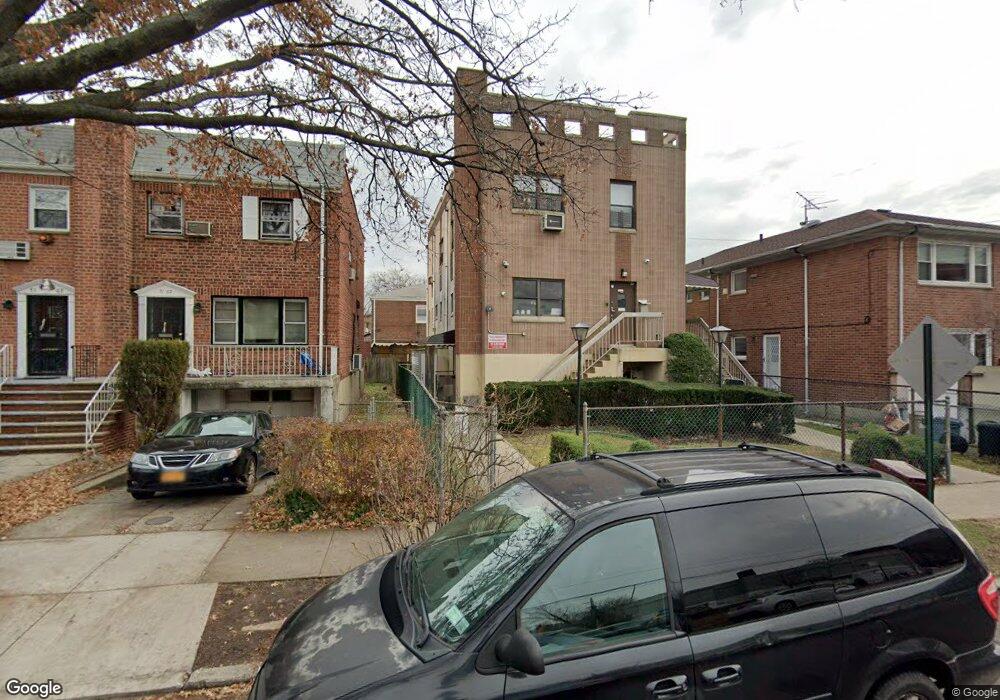 7111 Vleigh Place, Flushing, NY 11367 - photo 1