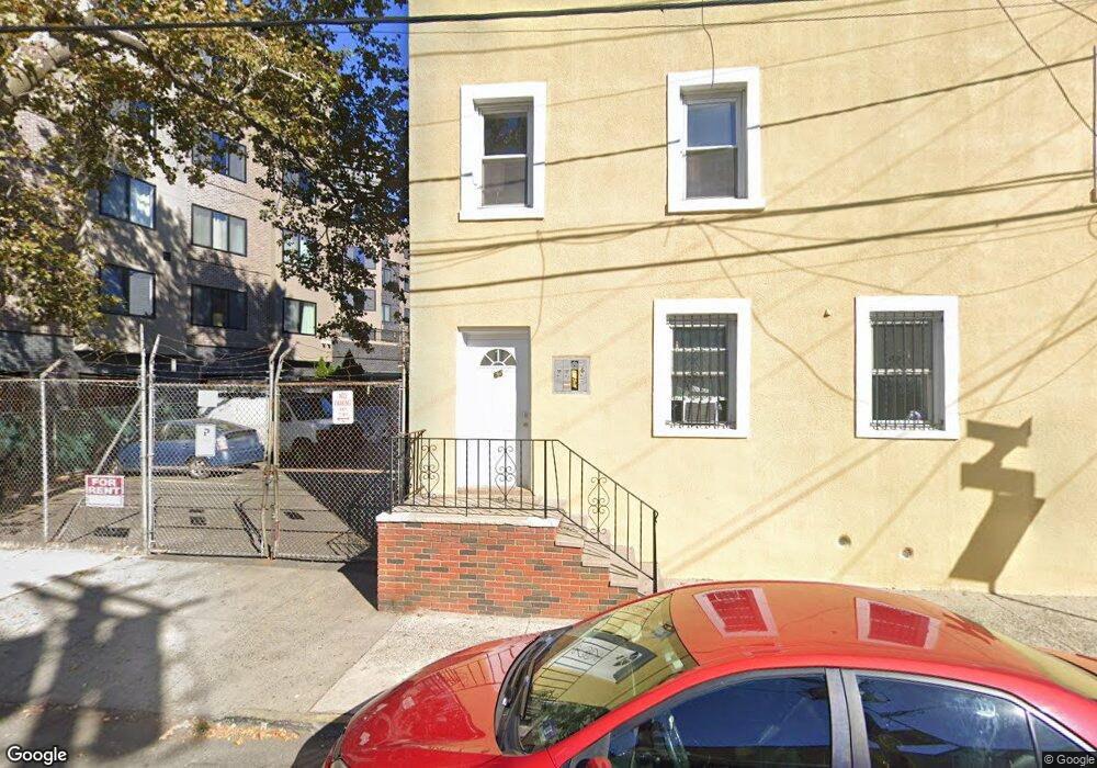65 Elm St unit 2, Newark, NJ 07105 - photo 1