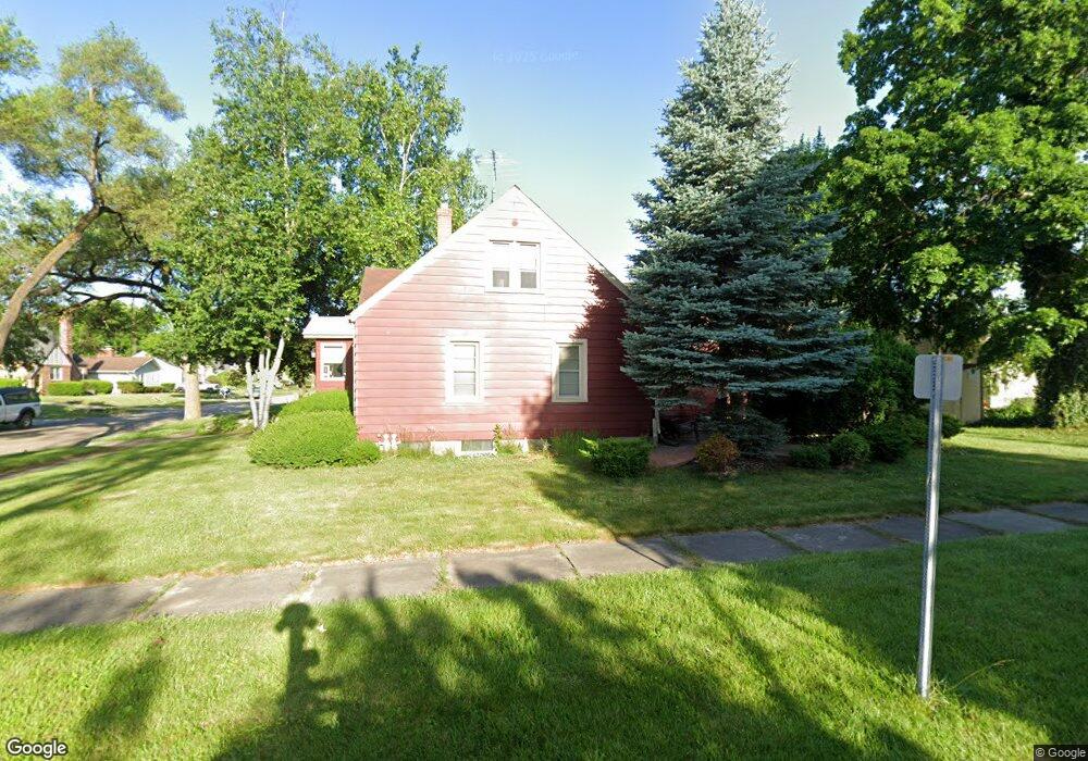 2413 Pierce St, Flint, MI 48503 - photo 1