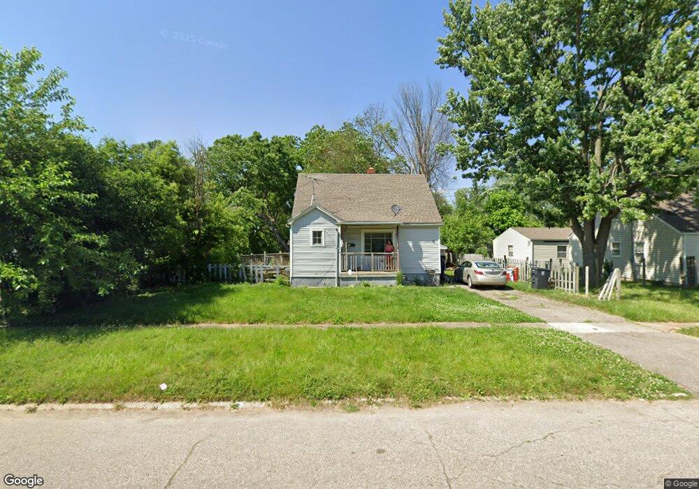708 Victoria Ave, Flint, MI 48507 - photo 1