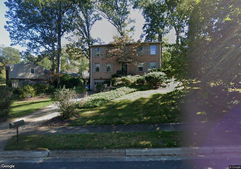 9517 Rockport Rd, Vienna, VA 22180 - photo 1