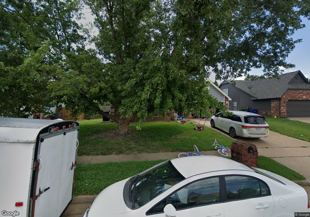 1513 W Miami St, Broken Arrow, OK 74011 - photo 1