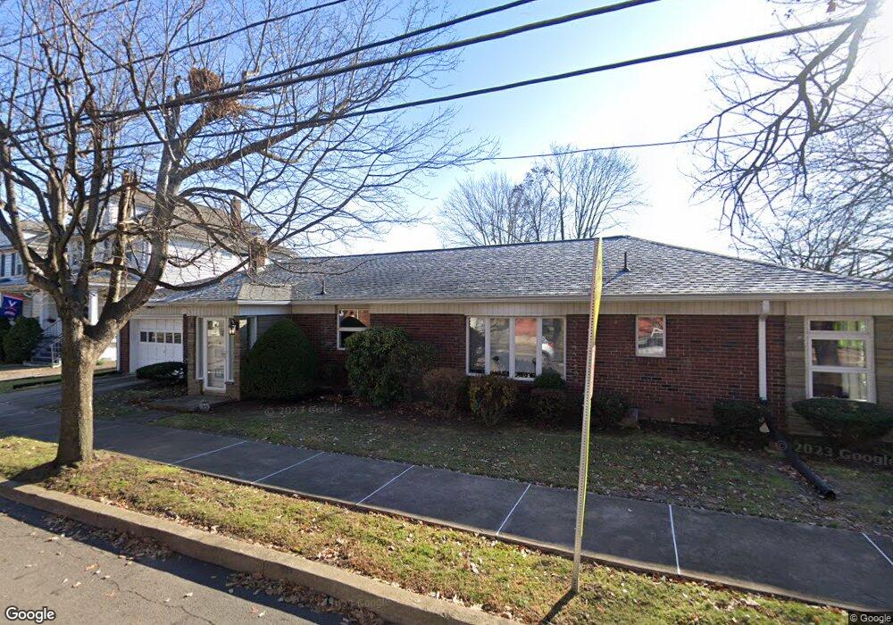 304 E Dorrance St, Kingston, PA 18704 - photo 1