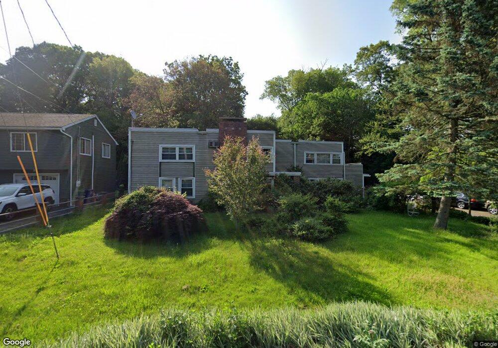 20 Holland Rd, Bridgeport, CT 06610 - photo 1