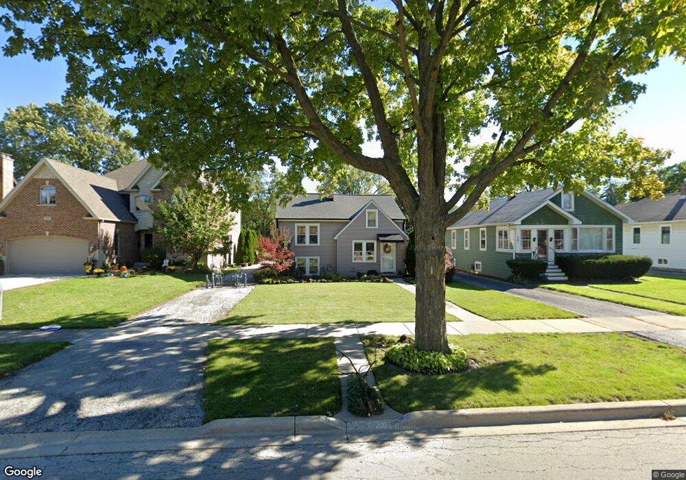 285 N Willow Rd, Elmhurst, IL 60126 - photo 1