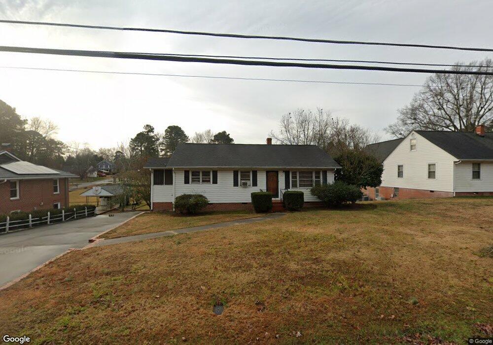 803 Hillsboro St, Oxford, NC 27565 - photo 1