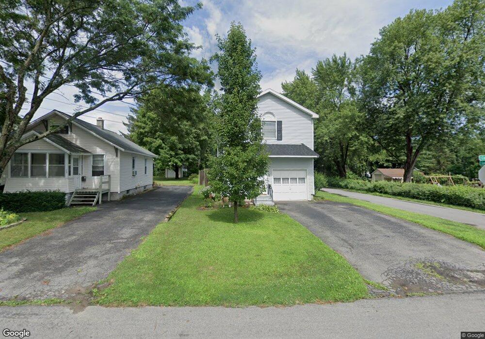17 Concord St, Schenectady, NY 12302 - photo 1