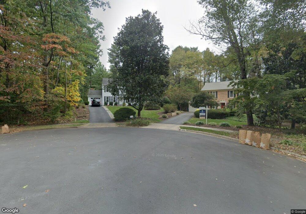 1321 Buttermilk Ln, Reston, VA 20190 - photo 1