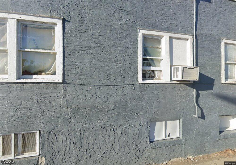 727 SW Polk St, Topeka, KS 66603 - photo 1