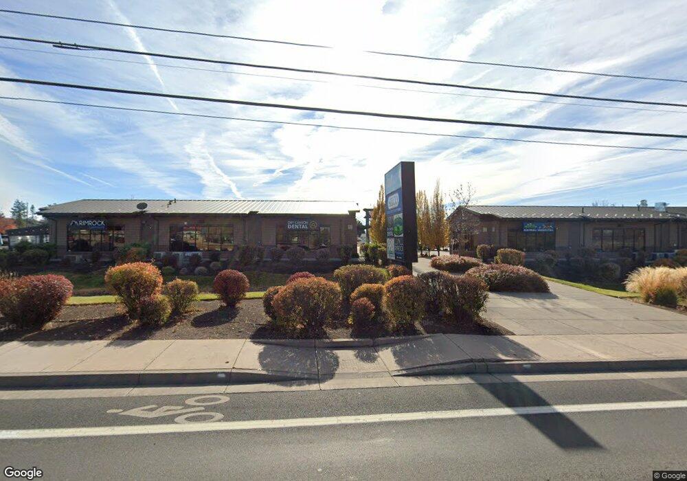 1695 SW Juniper Ave, Redmond, OR 97756 - photo 1