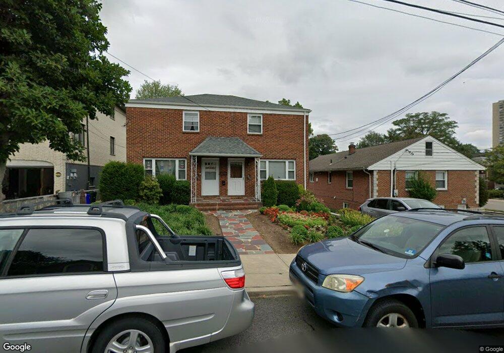 245 Bellemeade Ave, Fort Lee, NJ 07024 - photo 1