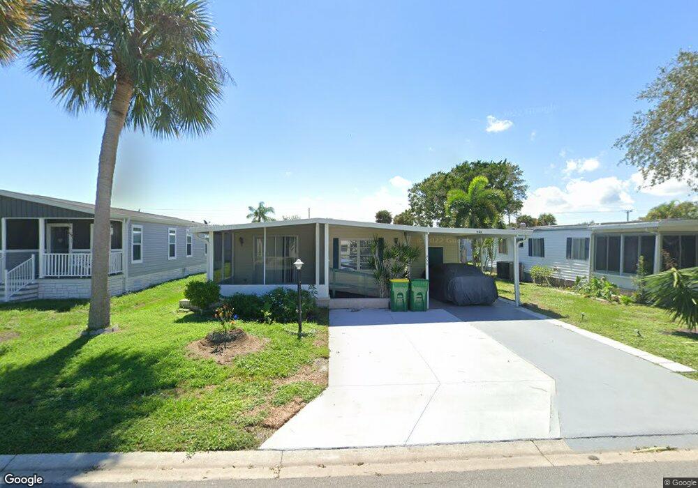 956 Laurel Cir, Sebastian, FL 32976 - photo 1