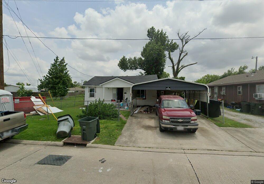 2408 Poplar St, Lake Charles, LA 70601 - photo 1