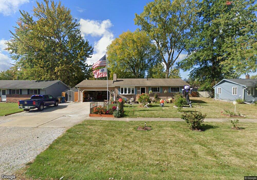 730 W Shore Blvd, Sheffield Lake, OH 44054 - photo 1