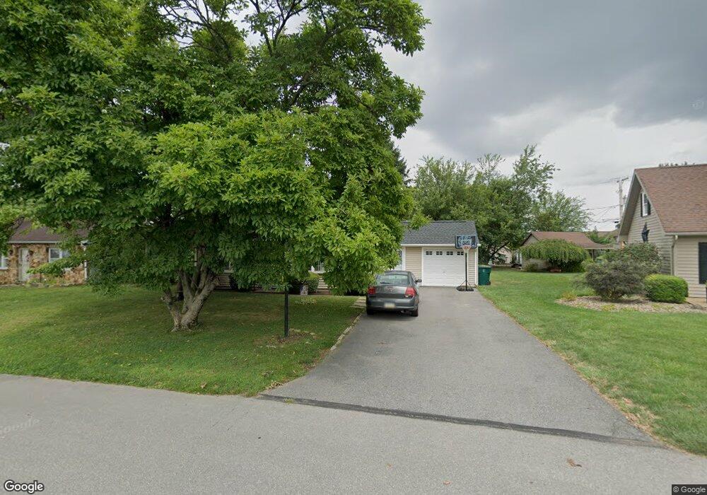 101 Wilden Dr, Easton, PA 18045 - photo 1