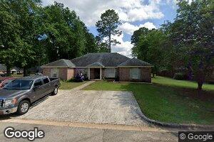 3800 Dominion Ct, Albany, GA 31721