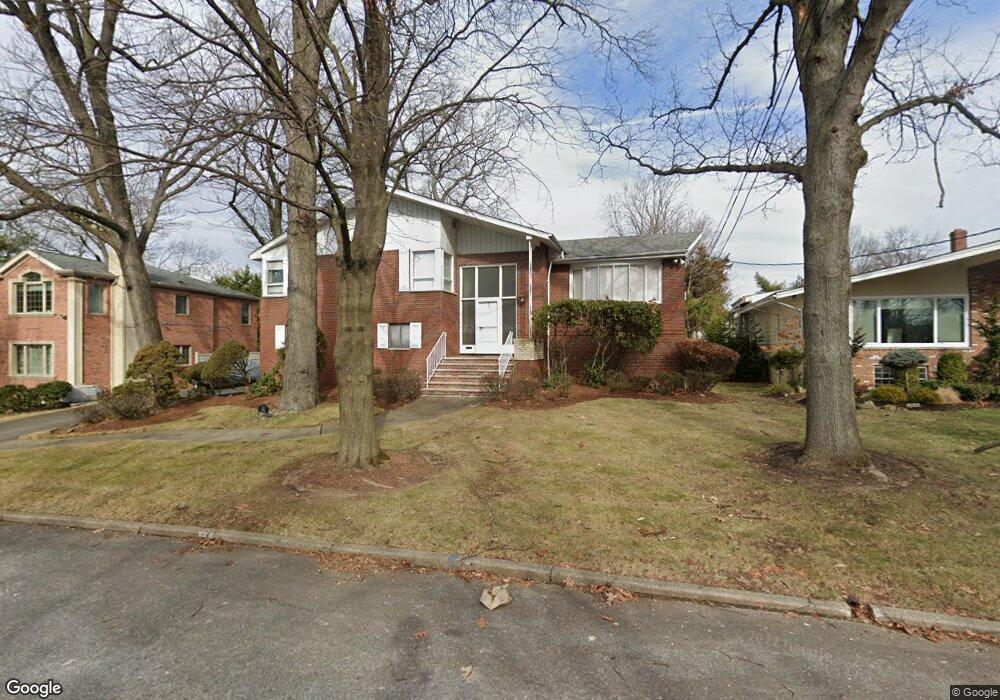 159 Wood Rd, Englewood Cliffs, NJ 07632 - photo 1