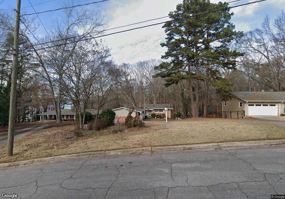 738 Honeysuckle Rd, Gainesville, GA 30501 - photo 1