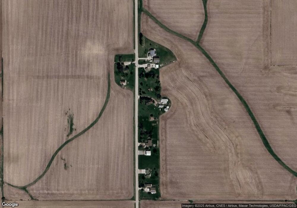 1386 E 60th St N, Newton, IA 50208 - photo 1