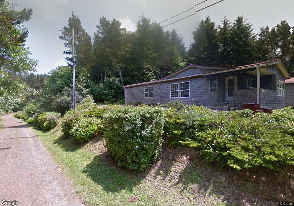 1015 SE 31st St, Lincoln City, OR 97367 - photo 1