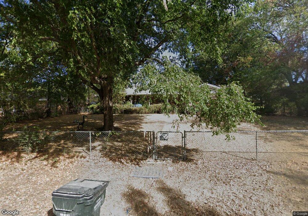 1002 Grandview Ln, Henryetta, OK 74437 - photo 1