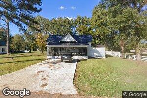 210 Terry Ave, Crenshaw, MS 38621