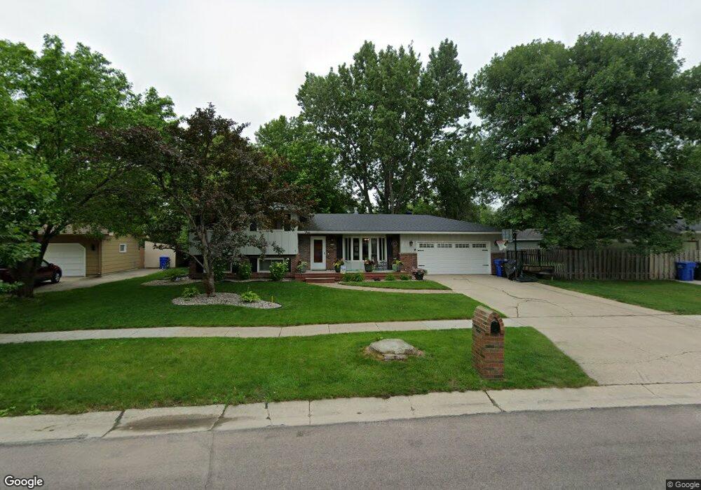 3232 Evergreen Rd N, Fargo, ND 58102 - photo 1