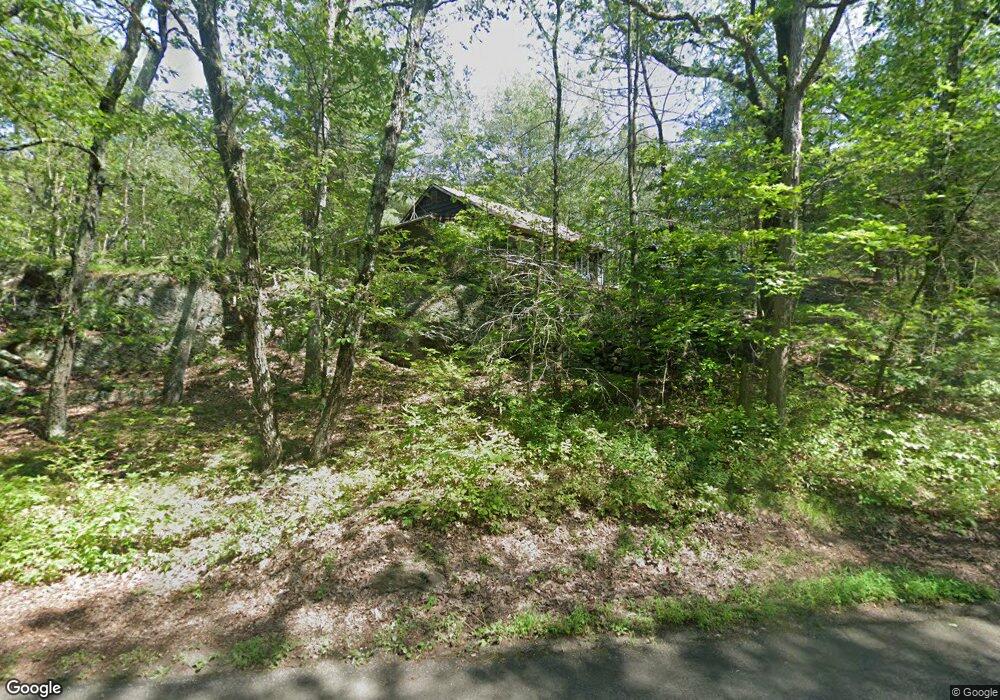 135 Beaver Rd, Red Hook, NY 12571 - photo 1