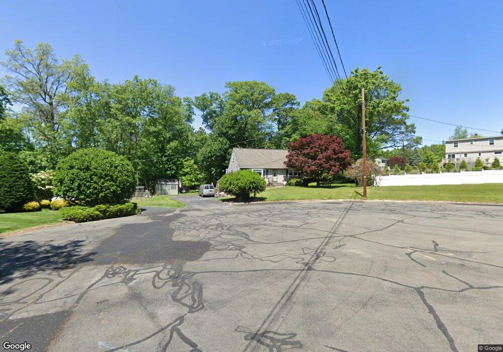 19 Thomsen Cir, Pearl River, NY 10965 - photo 1