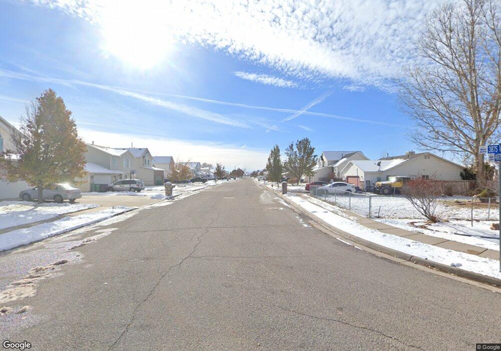 4976 Vista Dr, Roy, UT 84067 - photo 1