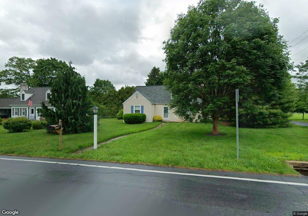 526 Loch Alsh Ave, Ambler, PA 19002 - photo 1