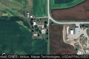 10219 E 40th St S, Reasnor, IA 50232