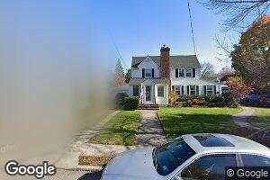 62 Bromleigh Rd, Garden City, NY 11530