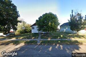 175 N 6th Ave, Forsyth, MT 59327