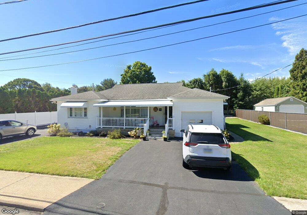 13 Butler St, Old Forge, PA 18518 - photo 1