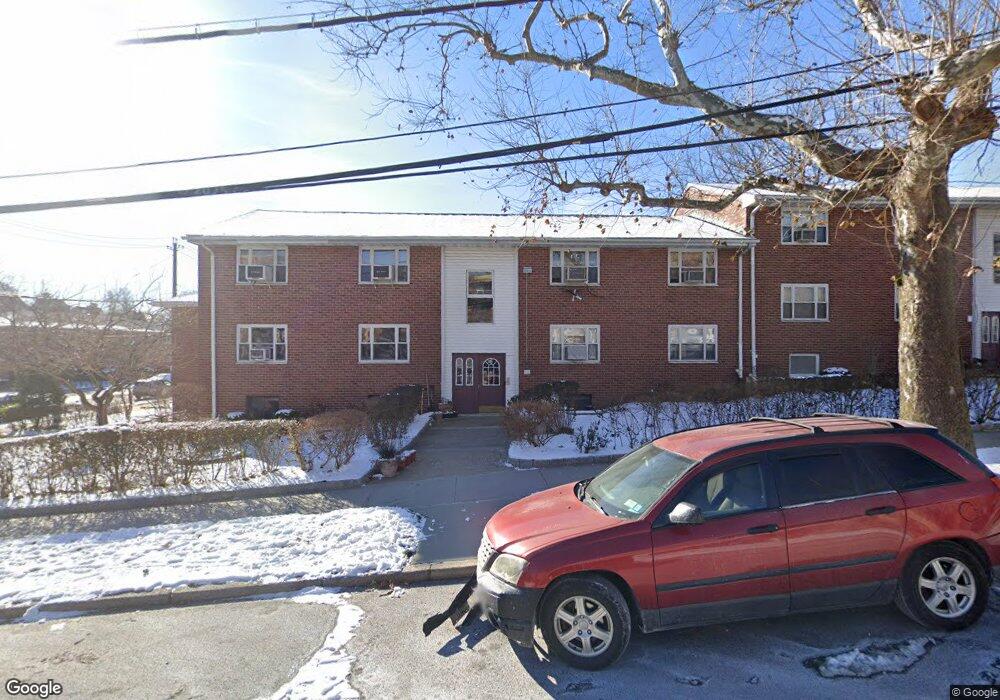 12 Dehaven Dr unit 1E, Yonkers, NY 10703 - photo 1