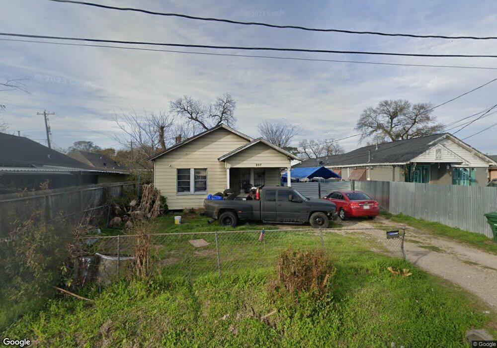 207 Cody St, Houston, TX 77009 - photo 1