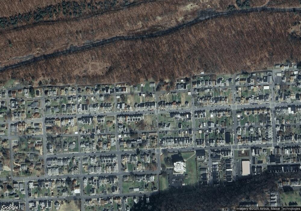 1407 W Walnut St, Coal Township, PA 17866 - photo 1