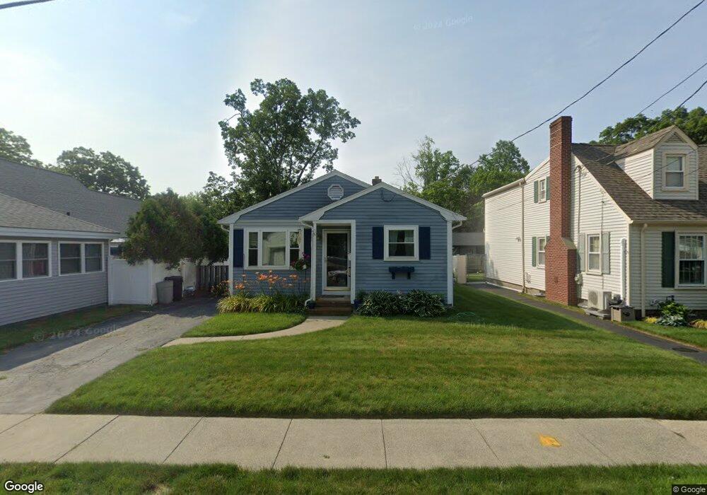 12 Pauline St, New Bedford, MA 02740 - photo 1